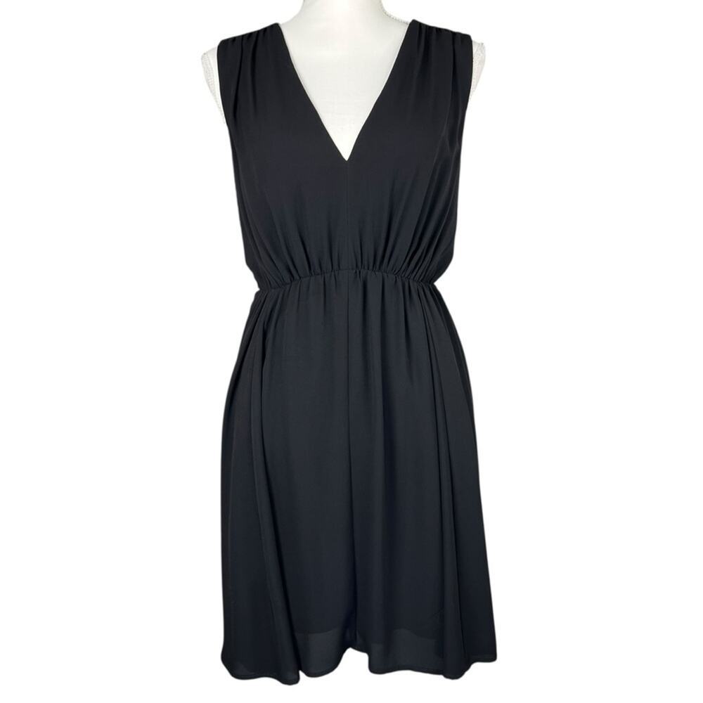 Express Black Mini Dress with cutout back exposed zipper Size 8 V Neck Lined